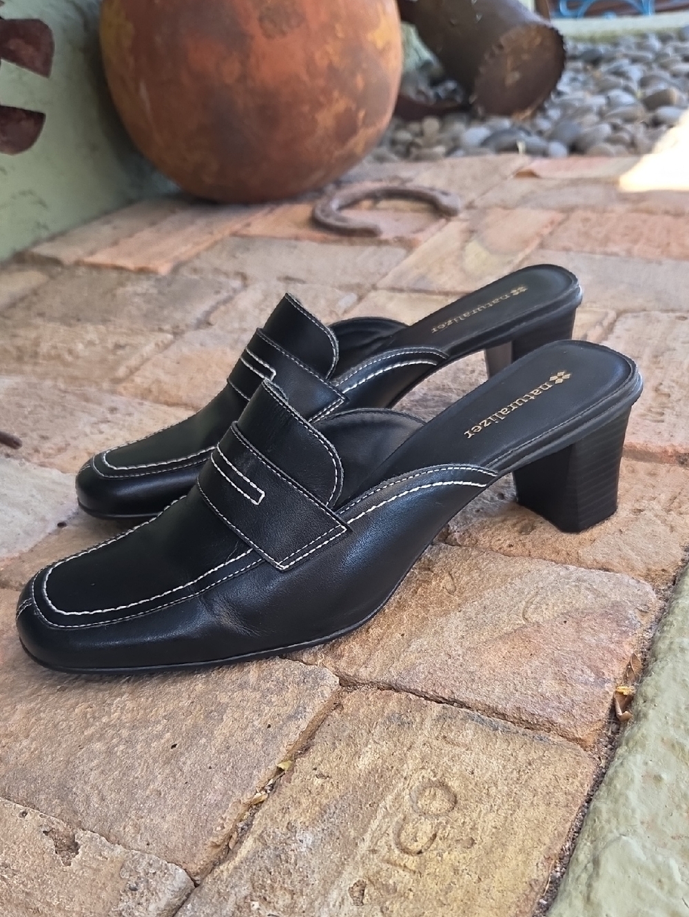 Naturalizer Black Leather Slip-On Heeled Mules with White Topstitching Size 9